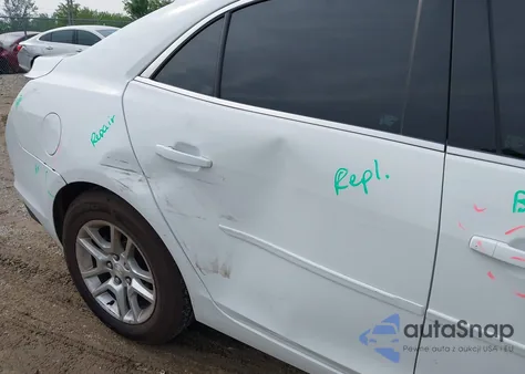 2015 Chevrolet Malibu 1Lt из США, поврежденный, VIN 1G11C5SL8FF306944